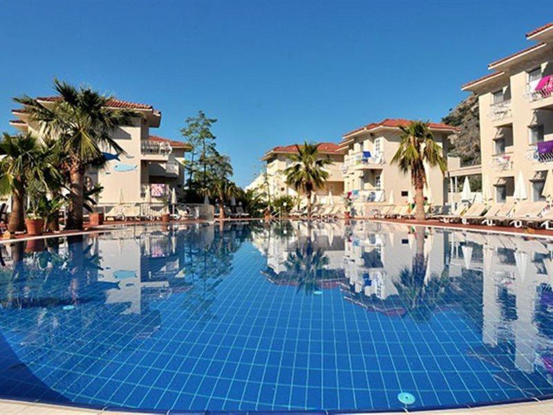 The Blue Lagoon Deluxe Hotel Ölüdeniz Esterno foto