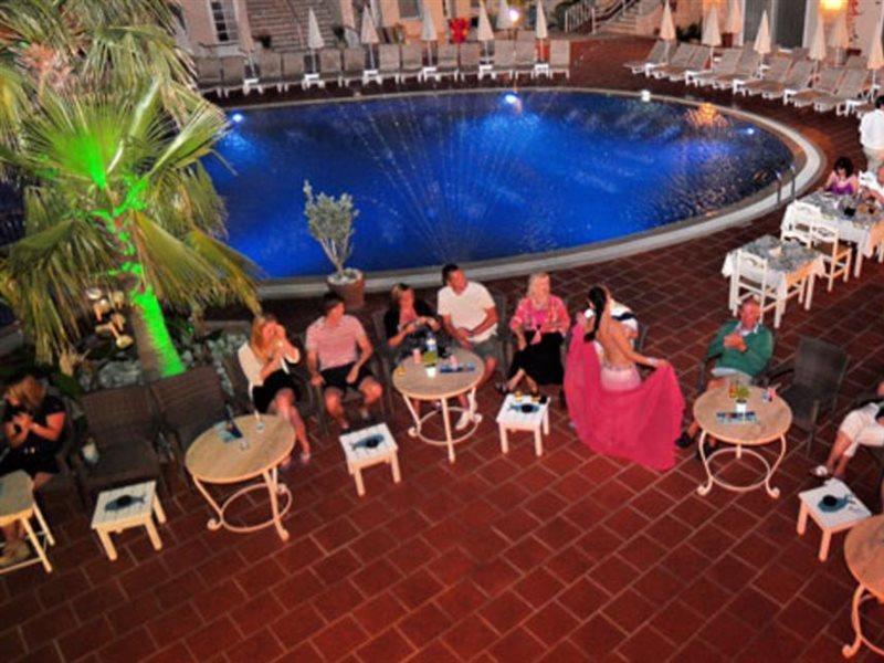 The Blue Lagoon Deluxe Hotel Ölüdeniz Esterno foto